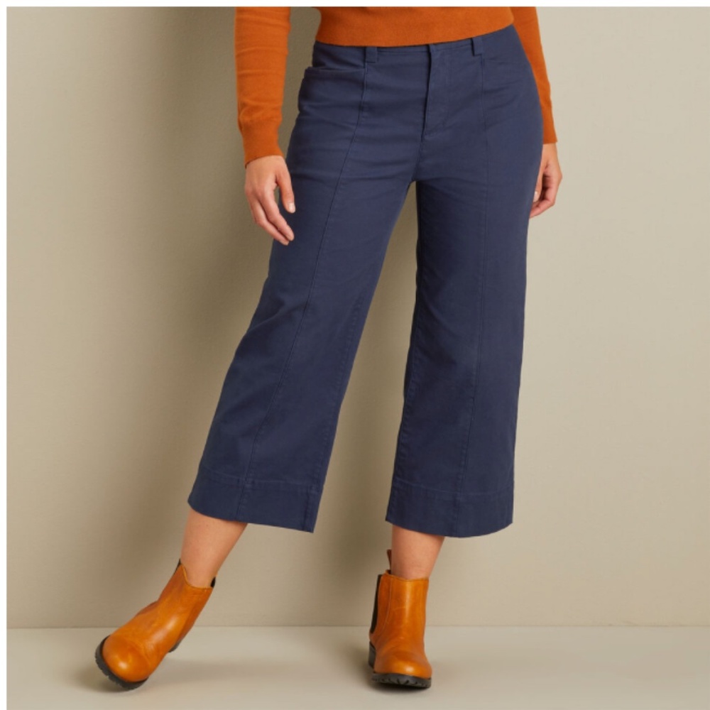 Duluth Trading Co. Workday Warrior Chino Wide Leg Crop Pants Navy. Size 2. - Picture 4 of 6